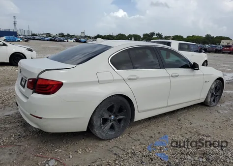 2012 BMW 528 I z USA, uszkodzony, nr VIN WBAXG5C53CDW85359